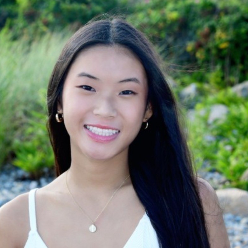 Mya headshot